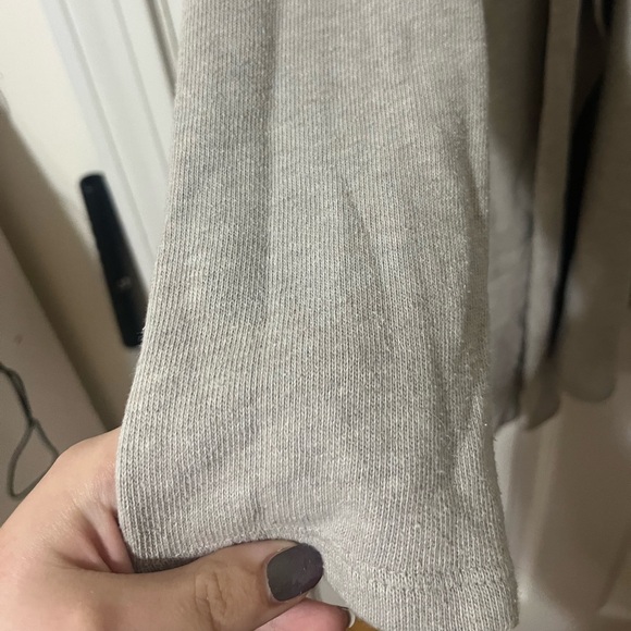 Open Front Women's Cardigan - Picture 2 of 3